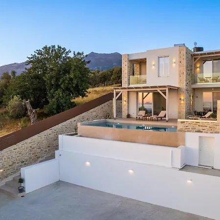 Villa Elxis Luxury Salty Pools! Kalochorafitis